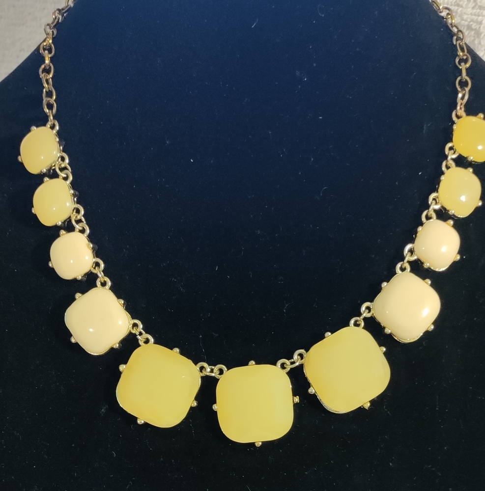 Vintage Costume Statement Necklace.